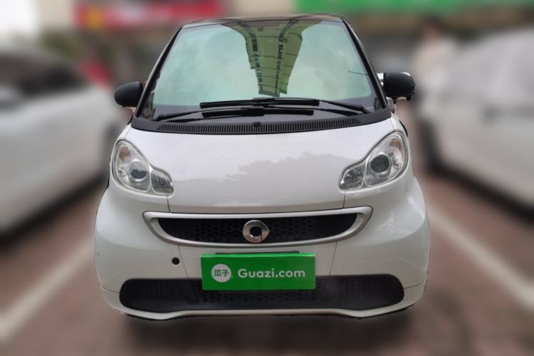 Used smart fortwo 2014 1.0 MHD Hardtop BoConcept Special Edition Front
