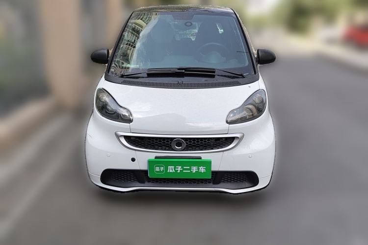 Used smart fortwo 2014 1.0 MHD Midnight Purple Limited Edition Front