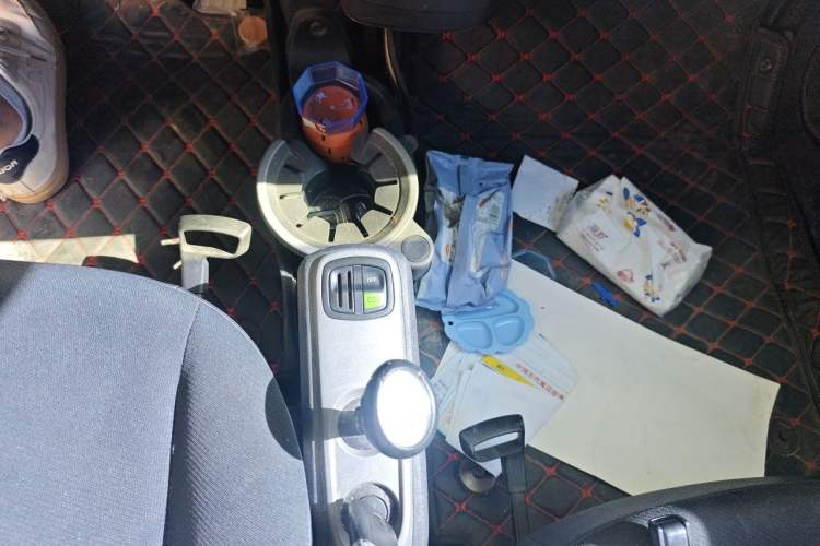 Used smart fortwo 2014 1.0 MHD Hardtop New Year Special Edition Gear Lever