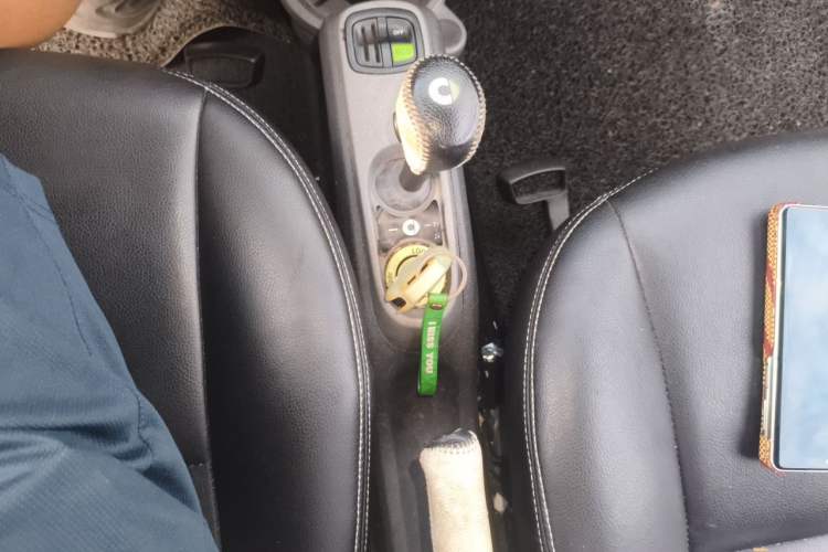 Used smart fortwo 2014 1.0 MHD Hardtop BoConcept Special Edition Gear Lever