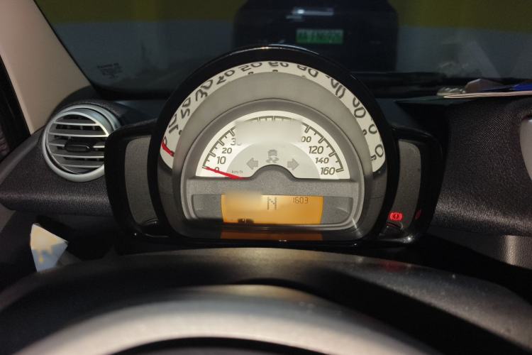 Used smart fortwo 2014 1.0 MHD Hardtop New Year Special Edition Instrument Cluster