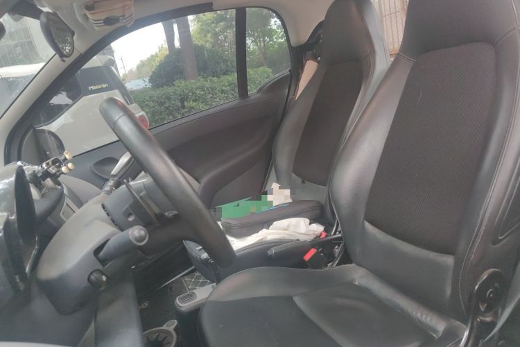 Used smart fortwo 2014 1.0T Hardtop City Lightwave Passion Edition Left Front Seat