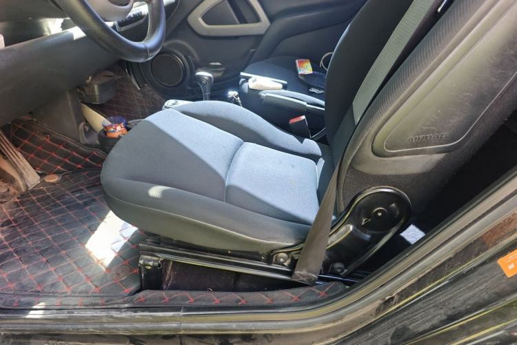 Used smart fortwo 2014 1.0 MHD Hardtop New Year Special Edition Left Rear Seat