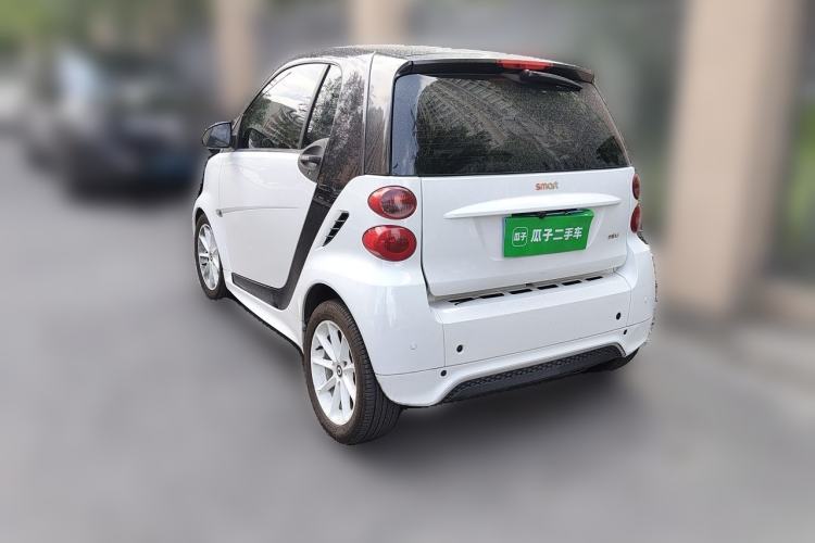 Used smart fortwo 2014 1.0 MHD Midnight Purple Limited Edition Rear Left 45 Deg