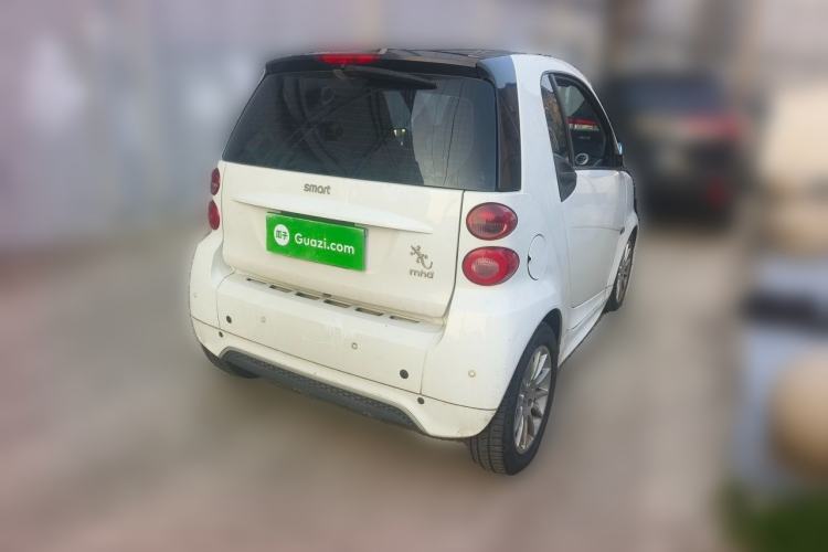 Used smart fortwo 2014 1.0 MHD Hardtop New Year Special Edition Rear Right 45 Deg