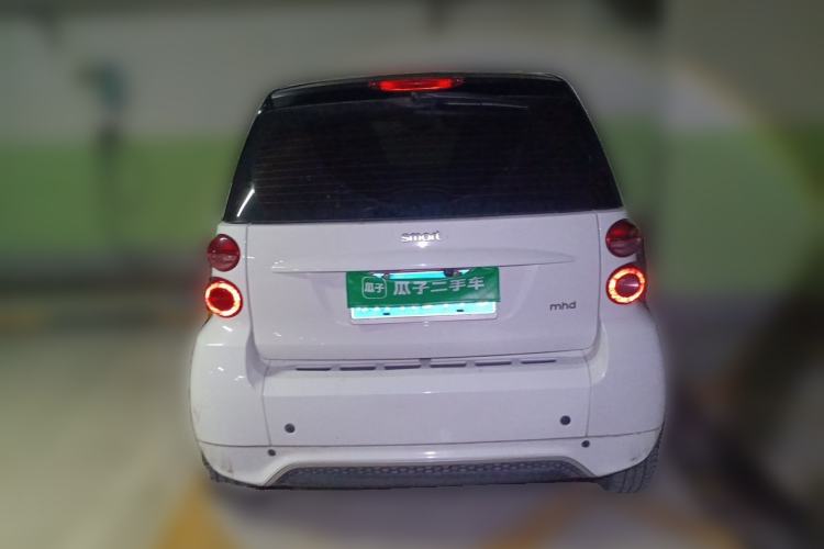 Used smart fortwo 2014 1.0 MHD Midnight Purple Limited Edition Rear