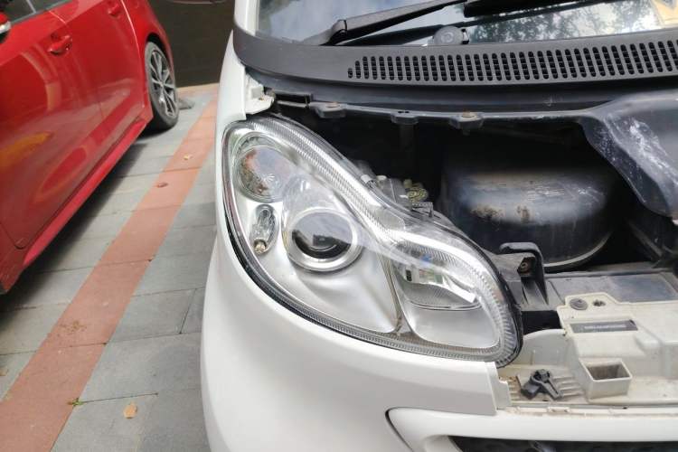 Used smart fortwo 2014 1.0T Hardtop City Lightwave Passion Edition Right Front Headlight