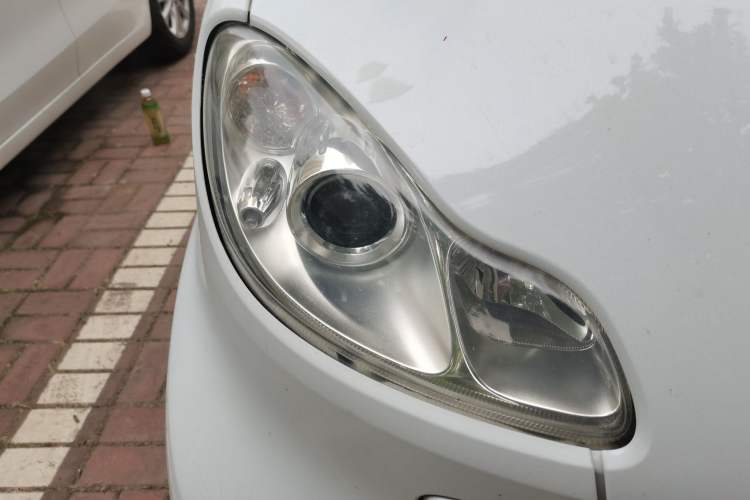Used smart fortwo 2014 1.0 MHD Hardtop BoConcept Special Edition Right Front Headlight