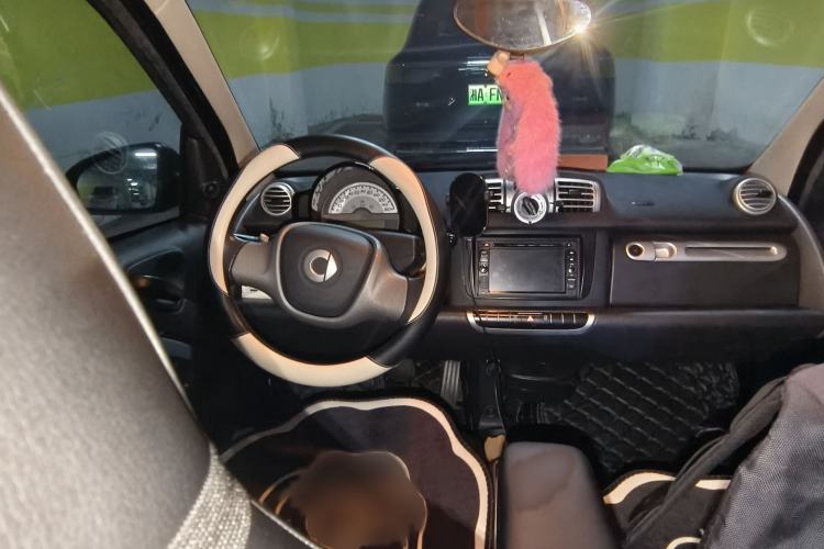 Used smart fortwo 2014 1.0 MHD Hardtop New Year Special Edition Steering Wheel