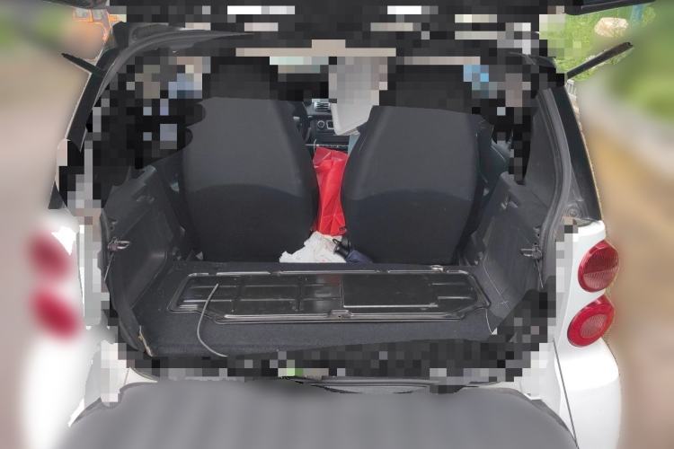Used smart fortwo 2014 1.0 MHD Hardtop City Lightwave Passion Edition Trunk