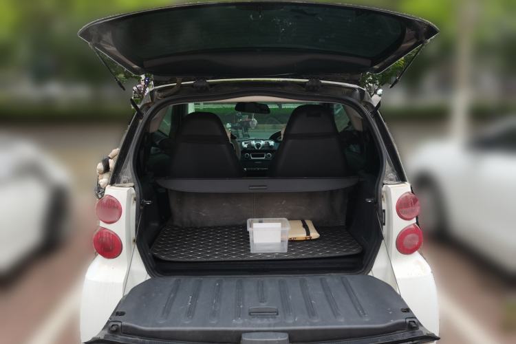Used smart fortwo 2014 1.0 MHD Hardtop BoConcept Special Edition Trunk