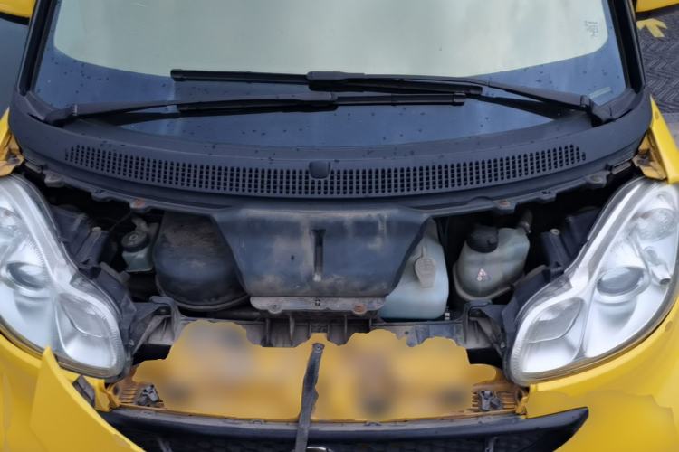 Used smart fortwo 2014 1.0 MHD Hardtop New Year Special Edition Engine Bay