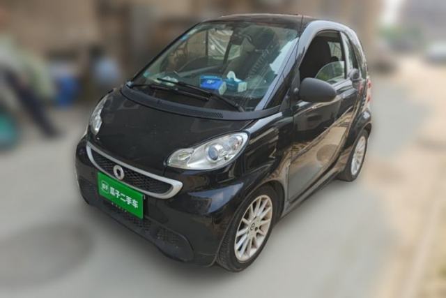 Used smart fortwo 2015 1.0 MHD New Year Special Edition
