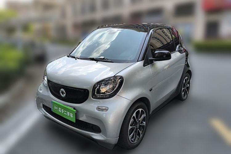 Used smart fortwo 2015 1.0L 52 kW Hardtop Passion Edition Guazi used car, China used car export, Used car for sale, Used cars, Cheapest cars for sale
