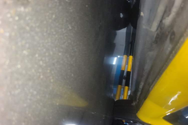 Used smart fortwo 2015 1.0L 52 kW Hardtop Passion Edition Chassis Front Left