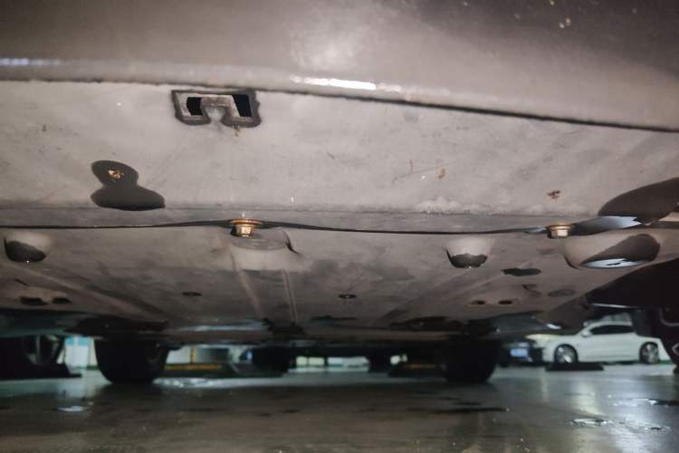 Used smart fortwo 2015 1.0L 52 kW hardtop Dynamic version Chassis Front