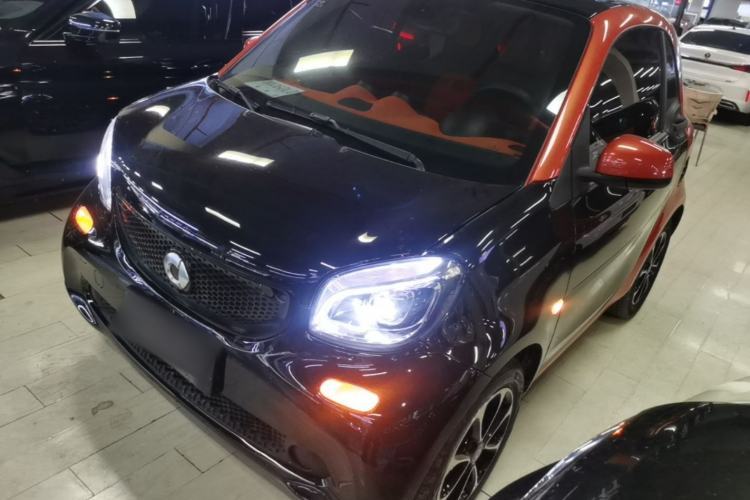 Used smart fortwo 2015 1.0L 52 kW Hardtop Passion Edition Guazi used car, China used car export, Used car for sale, Used cars, Cheapest cars for sale