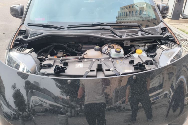 Used smart fortwo 2015 1.0L 52 kW Hardtop Passion Edition Engine Bay