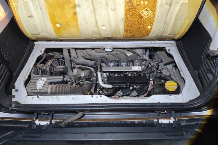 Used smart fortwo 2015 1.0L 52 kW Hardtop Passion Edition Engine Bay