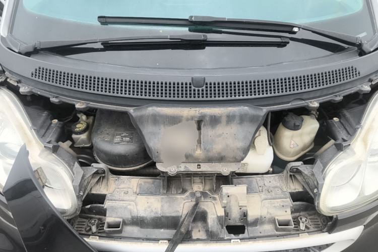 Used smart fortwo 2015 1.0 MHD Comfort Travel Edition Engine Bay