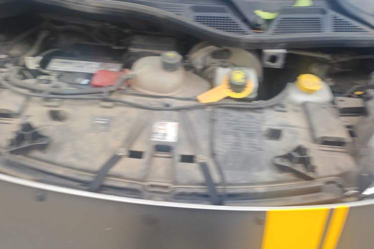 Used smart fortwo 2015 1.0L 52 kW Hardtop Passion Edition Engine Bay Left