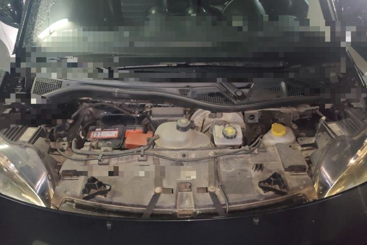 Used smart fortwo 2015 1.0L 52 kW hardtop Dynamic version Engine Bay