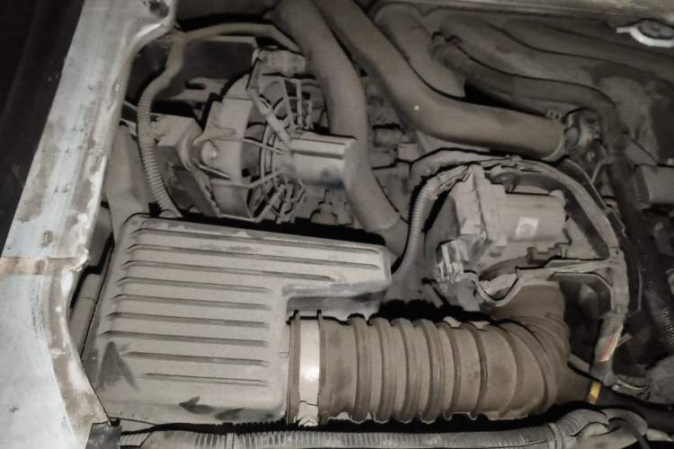 Used smart fortwo 2015 1.0L 52 kW Hardtop Passion Edition Engine Bay Right