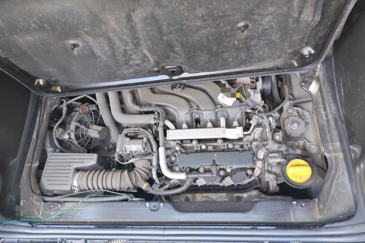 Used smart fortwo 2015 1.0L 52 kW Hardtop Passion Edition Engine Bay