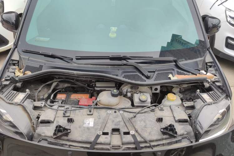 Used smart fortwo 2015 1.0L 52 kW Hardtop Passion Edition Engine Bay