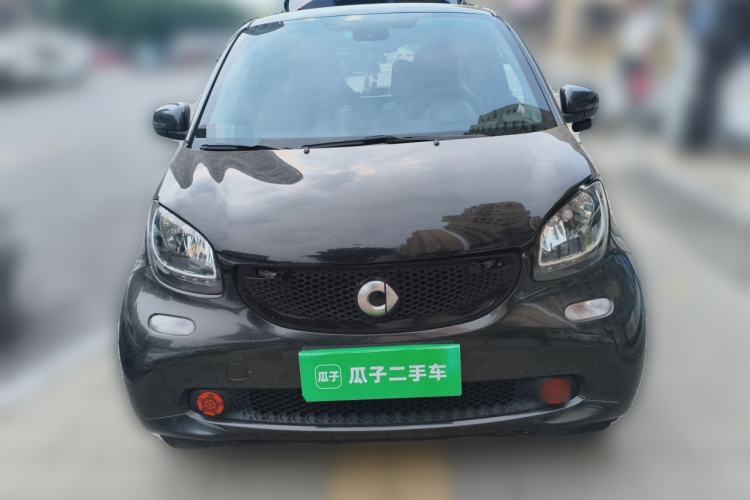 Used smart fortwo 2015 1.0L 52 kW Hardtop Passion Edition Front