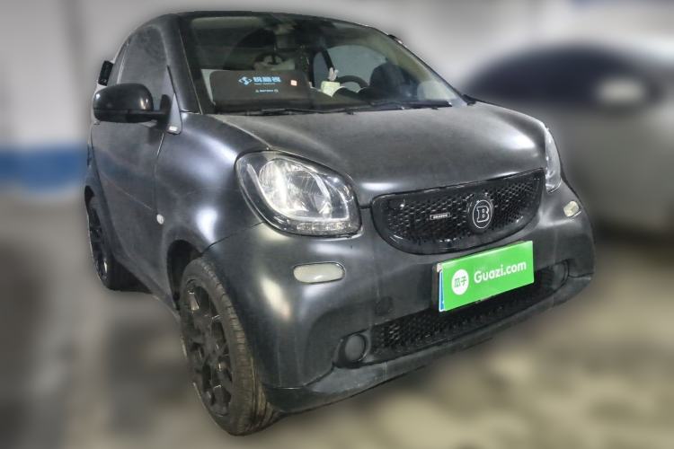 Used smart fortwo 2015 1.0L 52 kW Hardtop Passion Edition Front Right 45 Deg