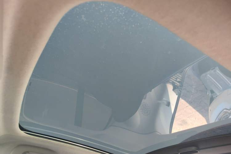 Used smart fortwo 2015 1.0L 52 kW Hardtop Passion Edition Headliner