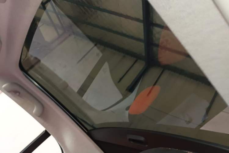 Used smart fortwo 2015 1.0L 52 kW Hardtop Passion Edition Headliner