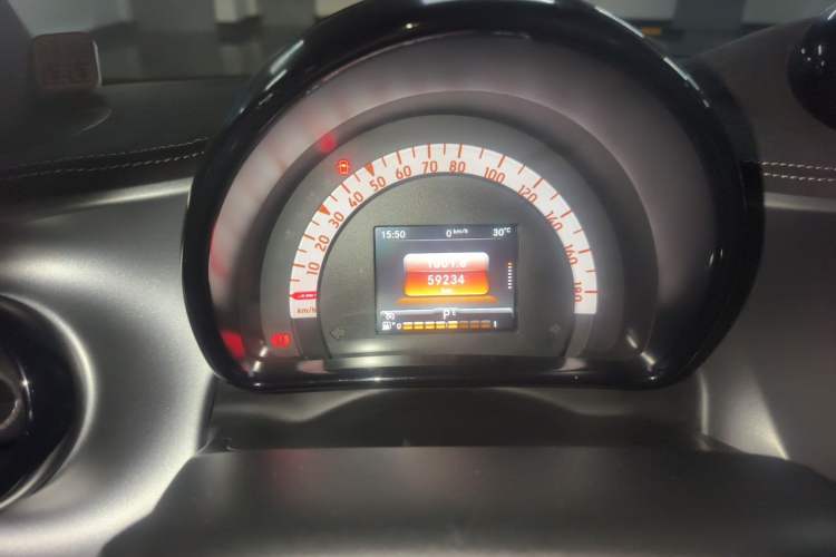 Used smart fortwo 2015 1.0L 52 kW Hardtop Passion Edition Instrument Cluster