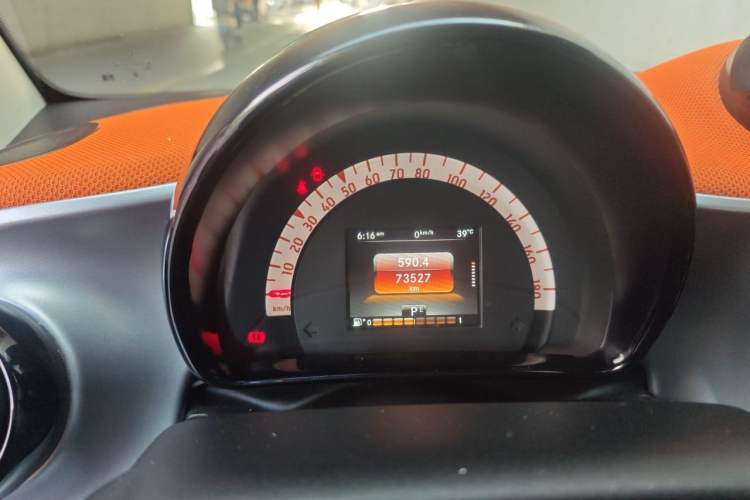 Used smart fortwo 2015 1.0L 52 kW Hardtop Passion Edition Instrument Cluster
