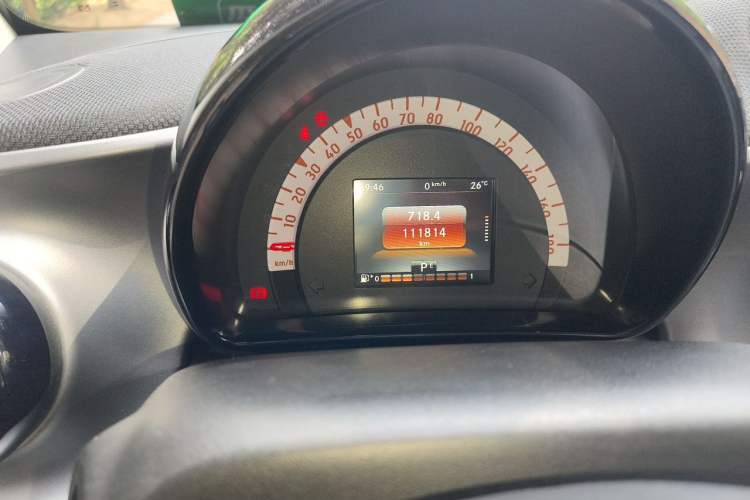 Used smart fortwo 2015 1.0L 52 kW Hardtop Passion Edition Instrument Cluster