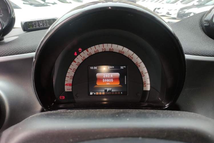 Used smart fortwo 2015 1.0L 52 kW Hardtop Passion Edition Instrument Cluster