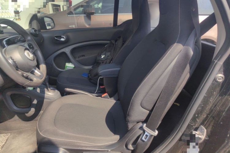 Used smart fortwo 2015 1.0L 52 kW Hardtop Passion Edition Left Rear Seat