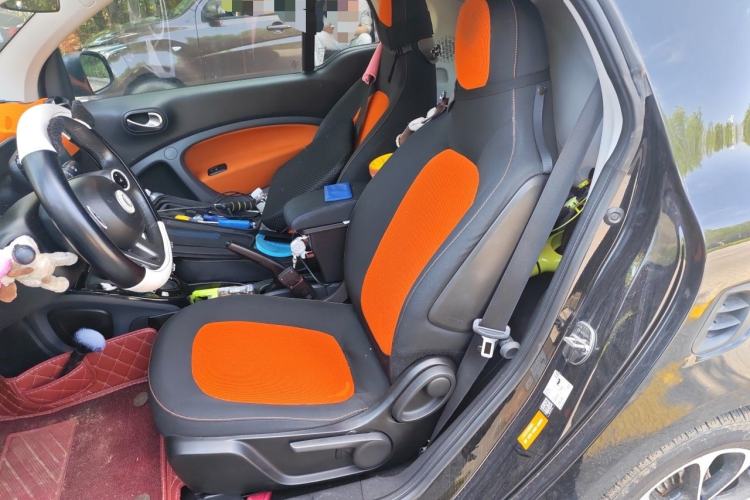 Used smart fortwo 2015 1.0L 52 kW Hardtop Passion Edition Left Rear Seat