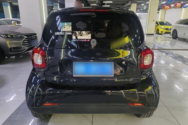Used smart fortwo 2015 1.0L 52 kW hardtop Dynamic version Rear