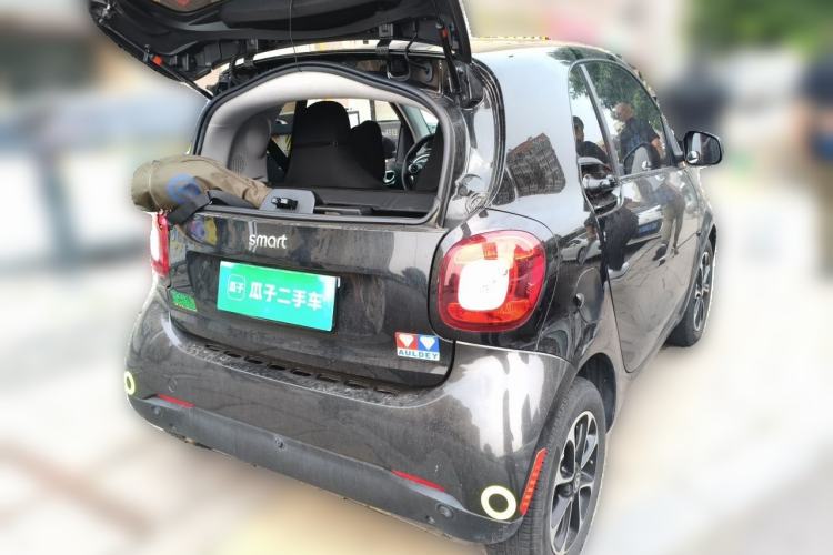 Used smart fortwo 2015 1.0L 52 kW Hardtop Passion Edition Rear Right 45 Deg