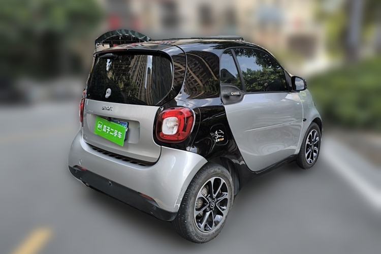 Used smart fortwo 2015 1.0L 52 kW Hardtop Passion Edition Rear Right 45 Deg