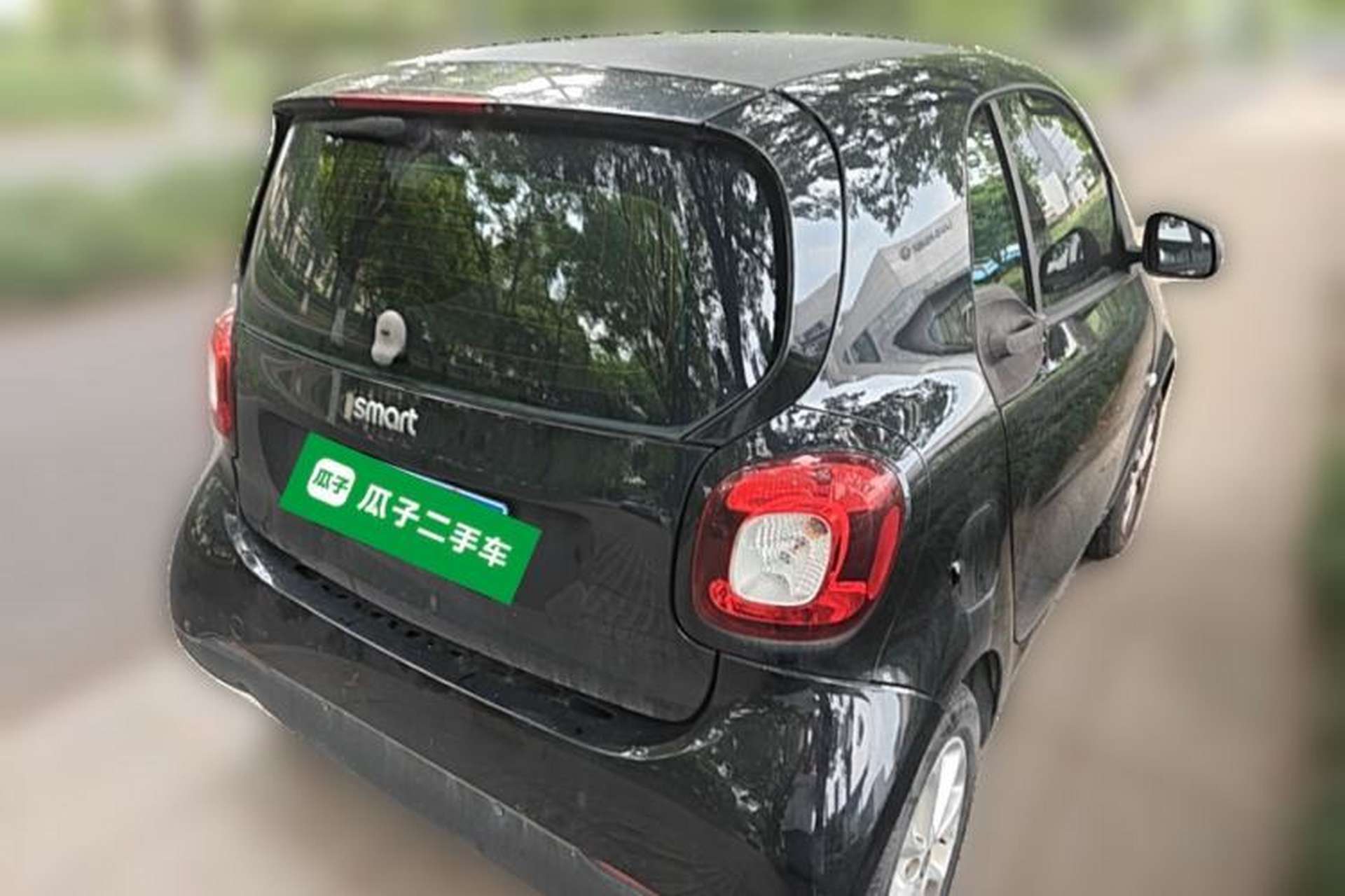 Used smart fortwo 2015 1.0L 52 kW hardtop Dynamic version Rear Right 45 Deg
