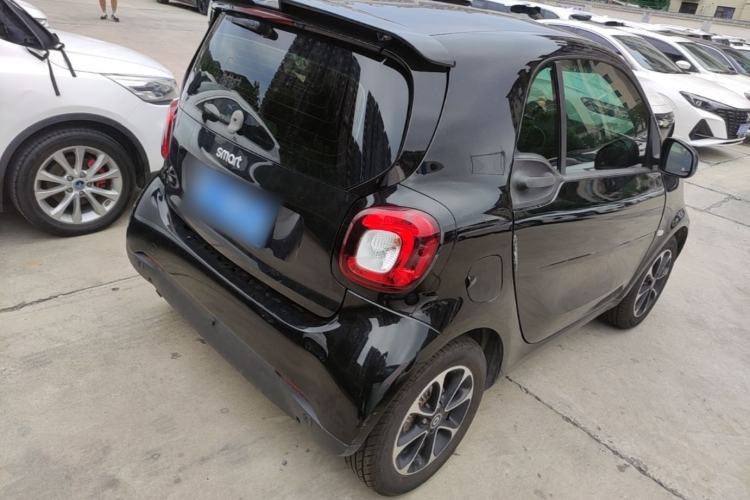 Used smart fortwo 2015 1.0L 52 kW Hardtop Passion Edition Rear Right 45 Deg