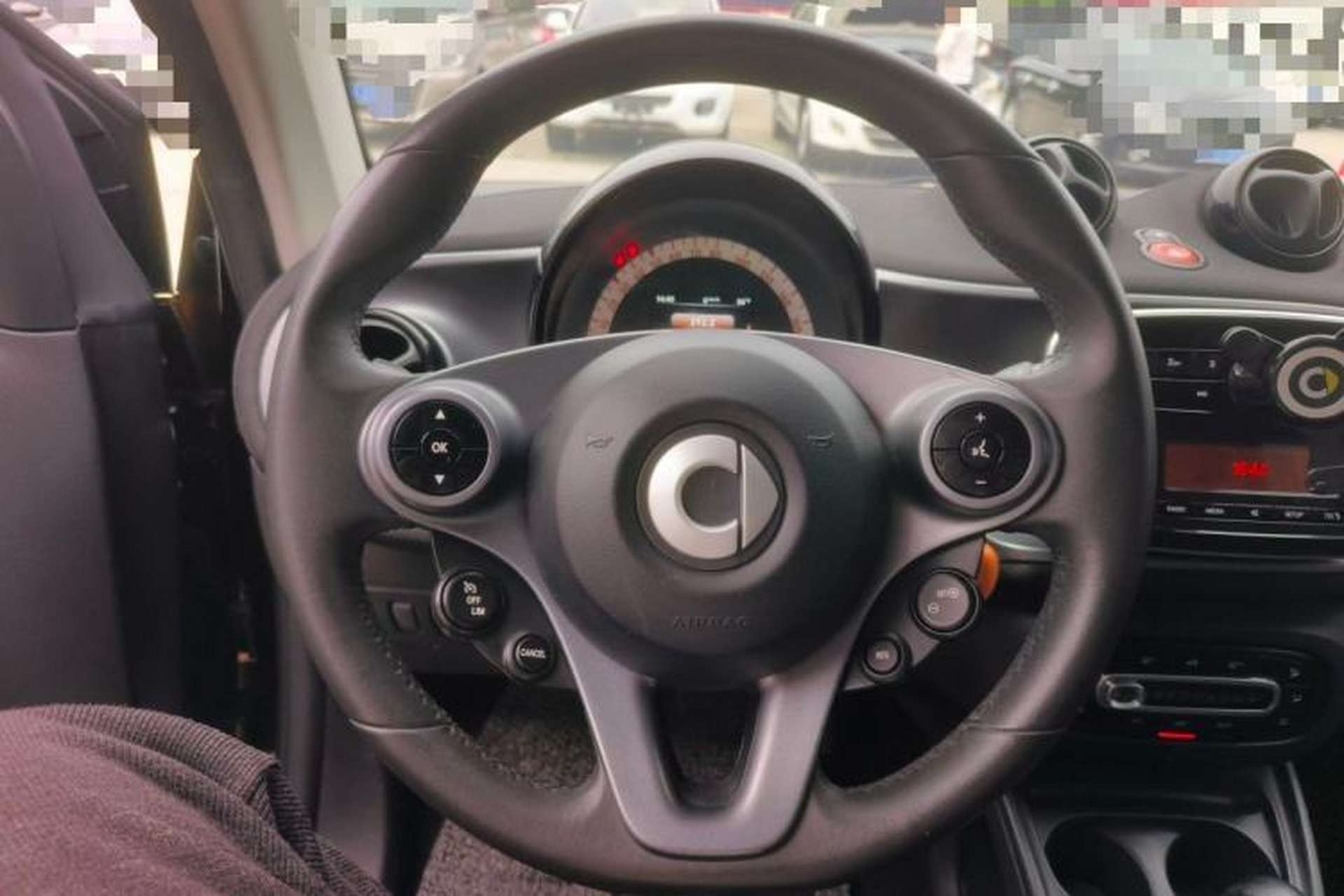 Used smart fortwo 2015 1.0L 52 kW Hardtop Passion Edition Steering Wheel
