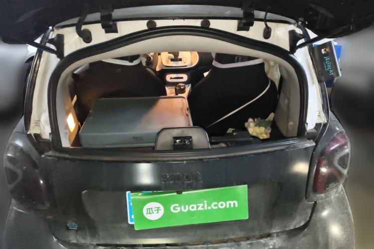 Used smart fortwo 2015 1.0L 52 kW Hardtop Passion Edition Trunk