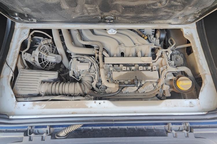 Used smart fortwo 2015 1.0L 52 kW Hardtop Passion Edition Engine Bay