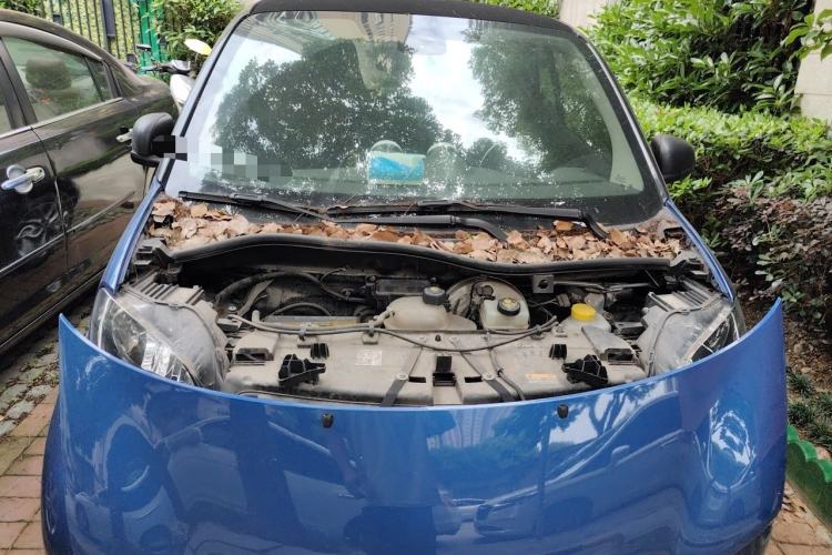 Used smart fortwo 2015 1.0L 52 kW hardtop Dynamic version Engine Bay