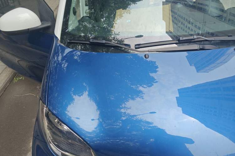 Used smart fortwo 2015 1.0L 52 kW Hardtop Passion Edition Engine Bay Right