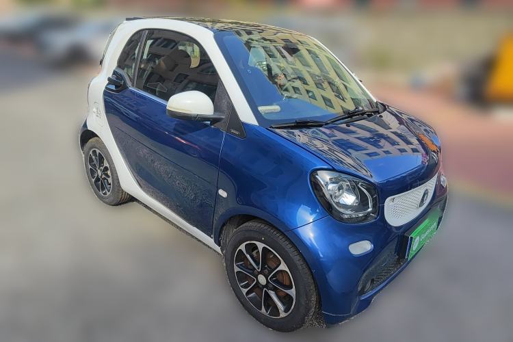 Used smart fortwo 2015 1.0L 52 kW Hardtop Passion Edition Exterior 2